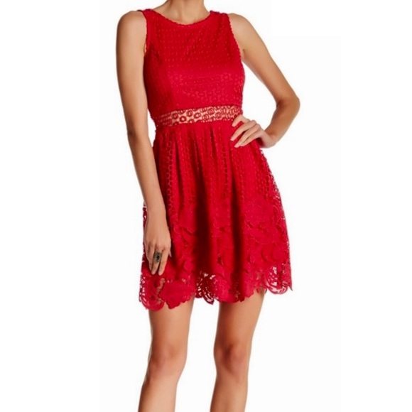 Romeo + Juliet Couture | Rosy Red Lace Dress - Picture 1 of 6